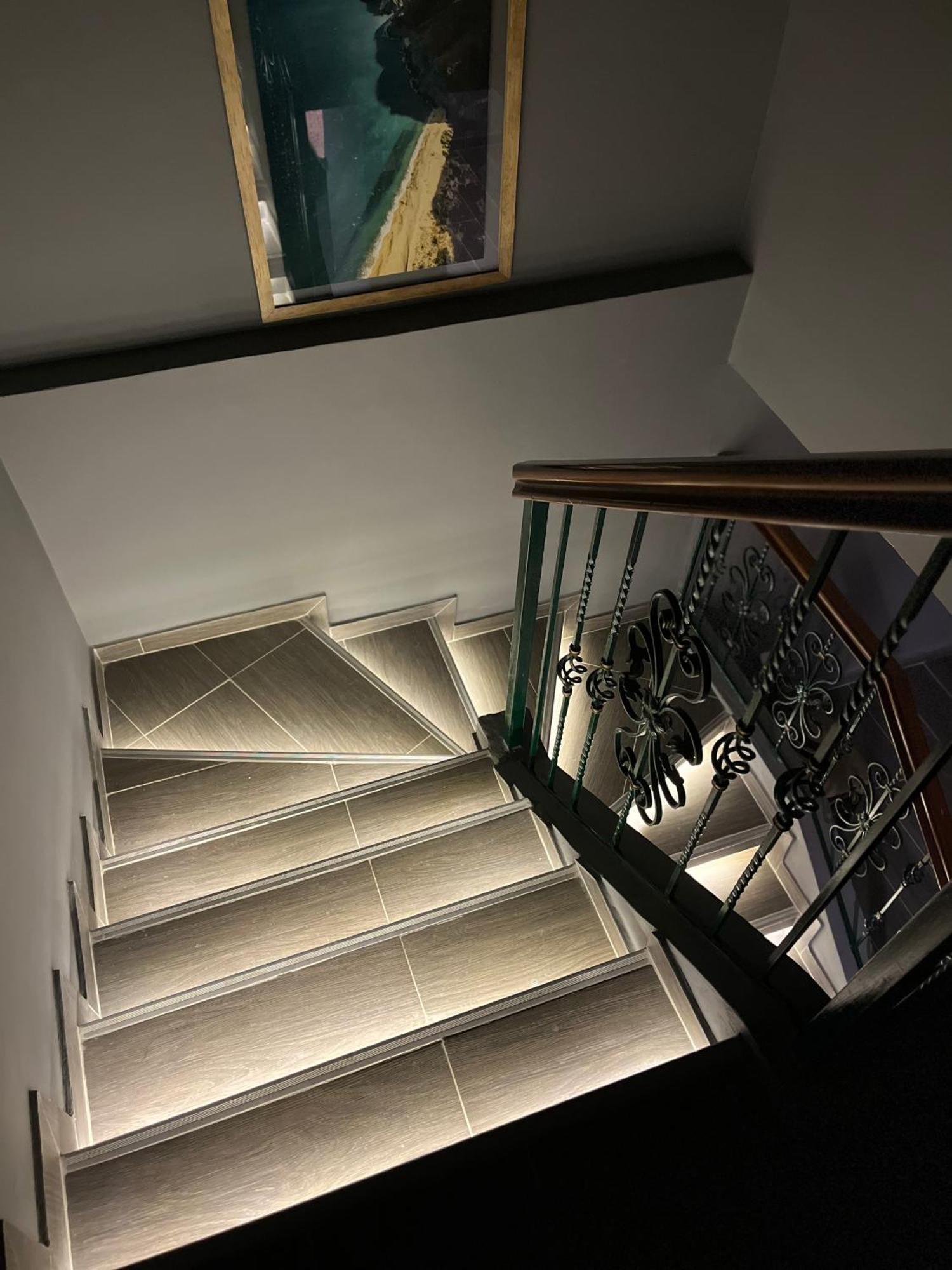 Sacramento Hotel Gaira Kültér fotó