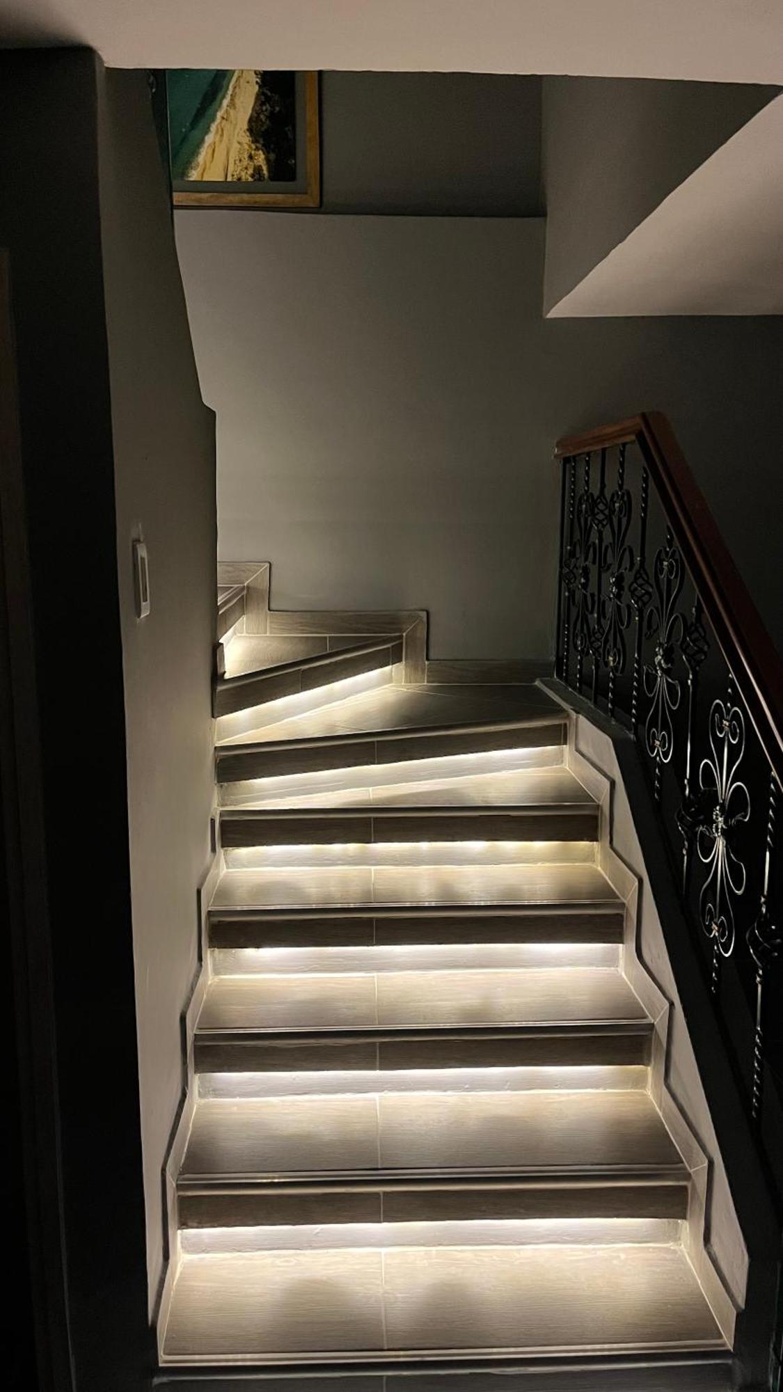 Sacramento Hotel Gaira Kültér fotó