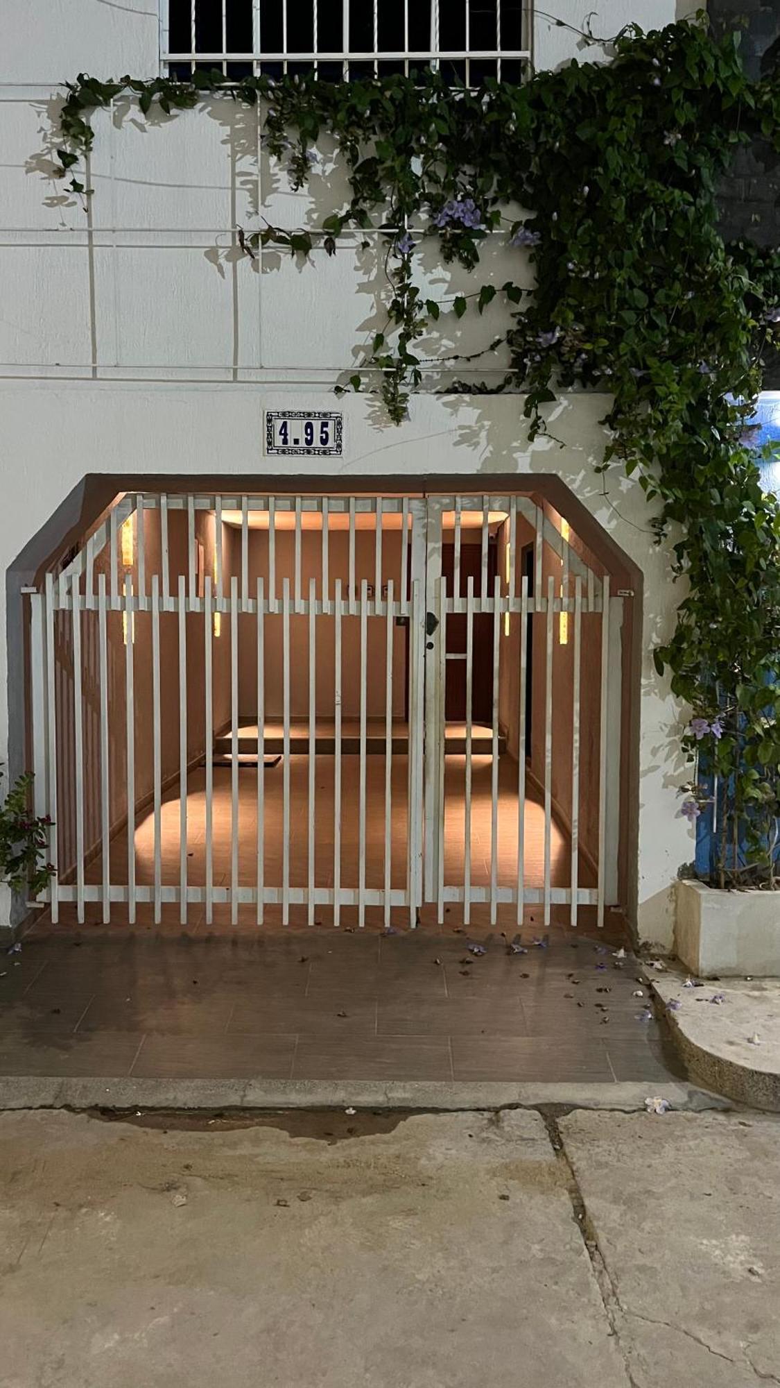 Sacramento Hotel Gaira Kültér fotó